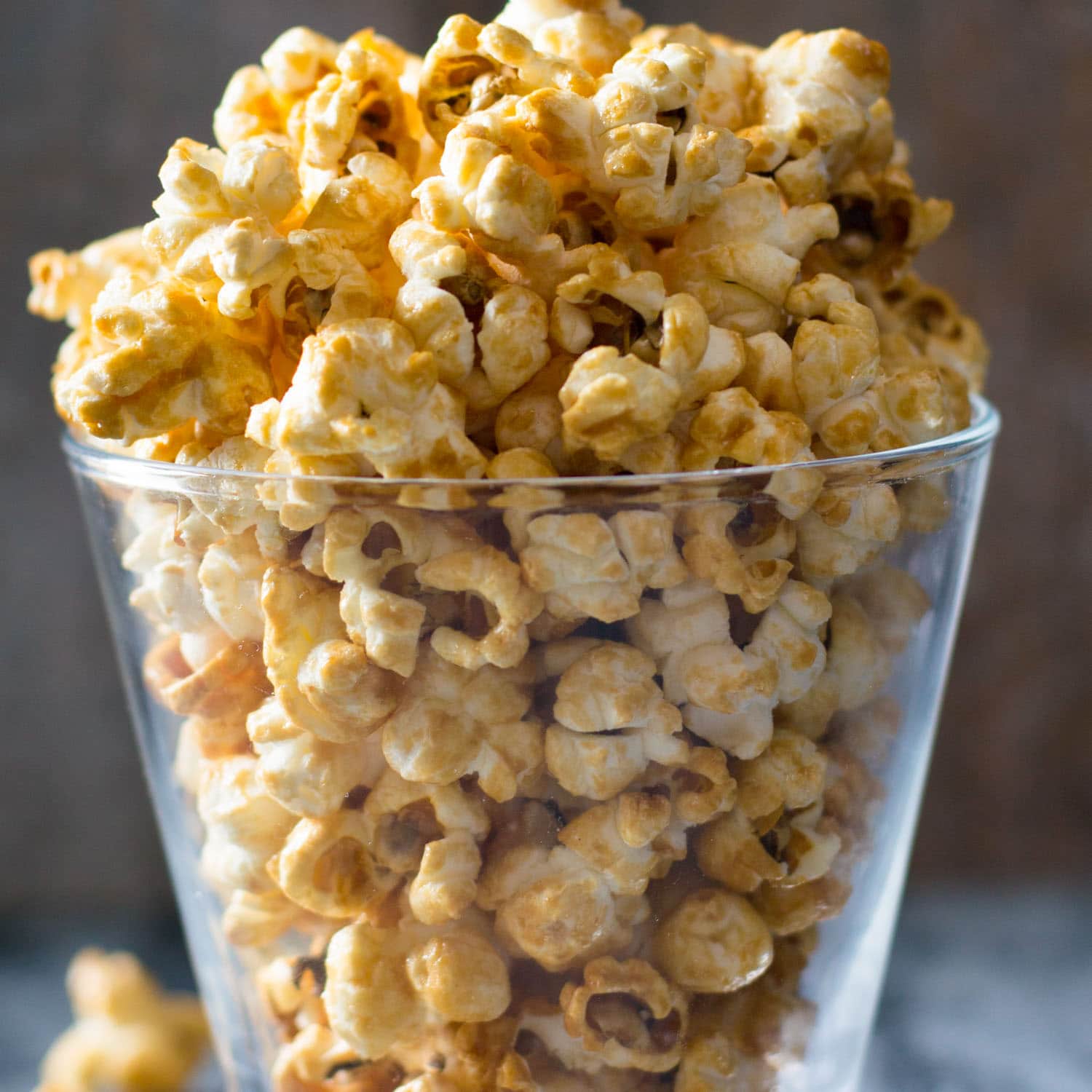 Homemade Gingerbread Popcorn: Perfect Holiday Gifts & Snack Variations